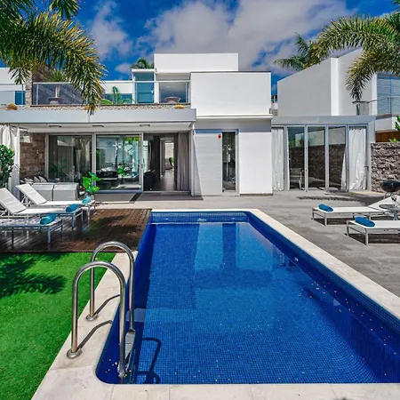Lux 7 With 6 Bedrooms, 4 Bathrooms * 阿德耶